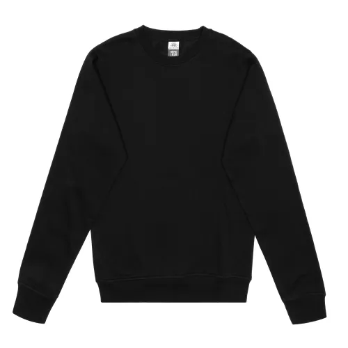 /public/media/1020-black-front.webp
